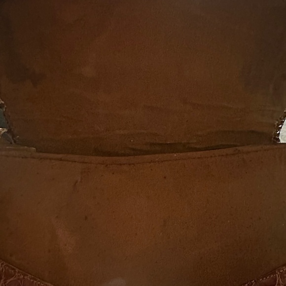 Unique Alligator Handbag - Picture 5 of 5